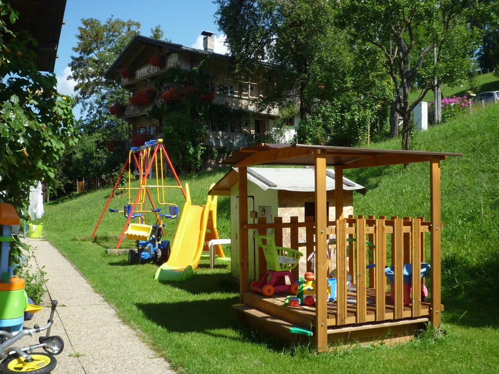Haus Glanzern Apartman Westendorf Kültér fotó